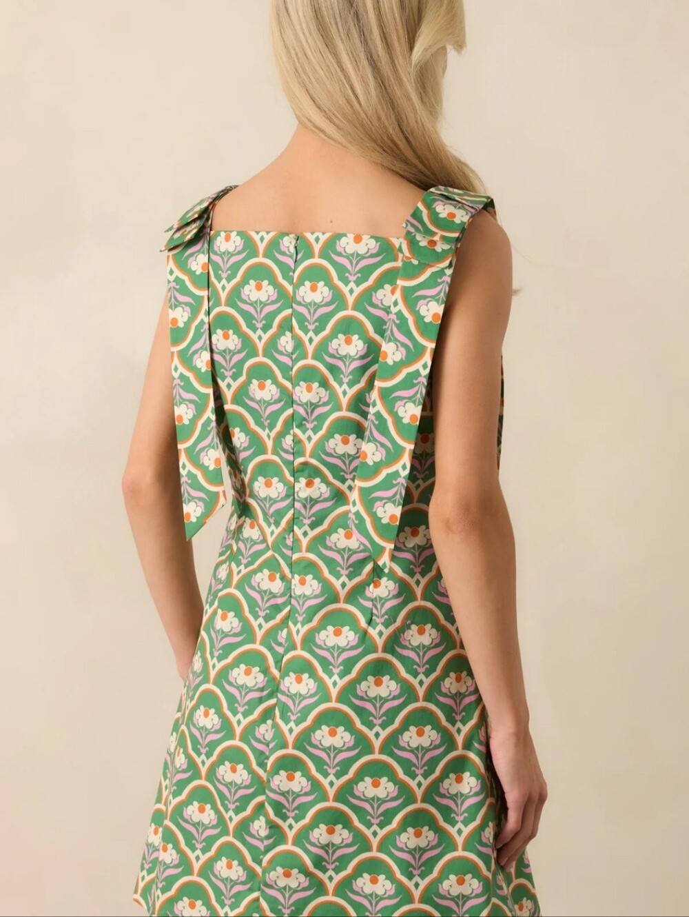 Entro Green Floral Mini Dress with Tie Shoulder Detail Size M - Picture 8 of 12